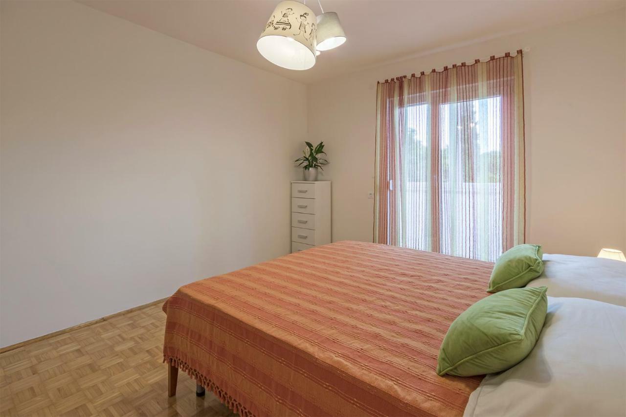 Colosseum Apartment Πούλα Εξωτερικό φωτογραφία